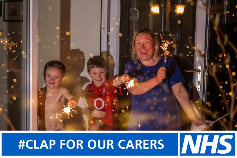 Read more about the article Hull urged to #ClapForOurCarers to celebrate NHS workers
