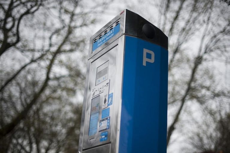 Read more about the article Car parks will begin charging from Monday 15 June