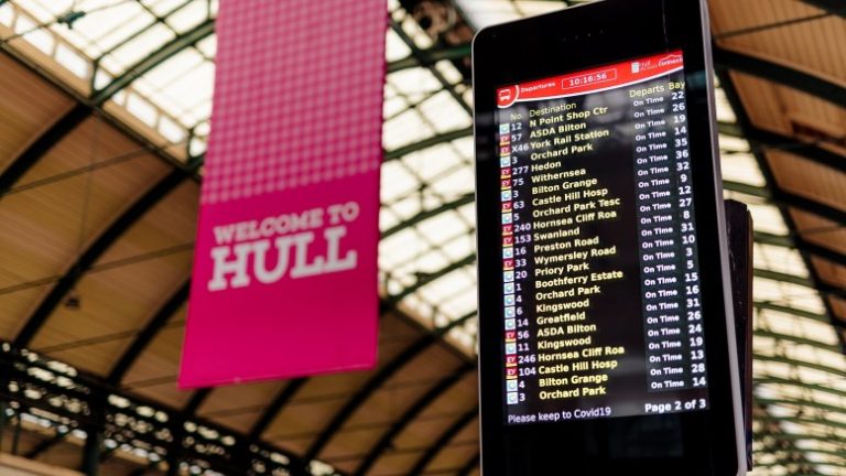 Read more about the article Smart city screens set to transform Hull’s Paragon Interchange